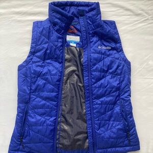 Columbia puffer vest